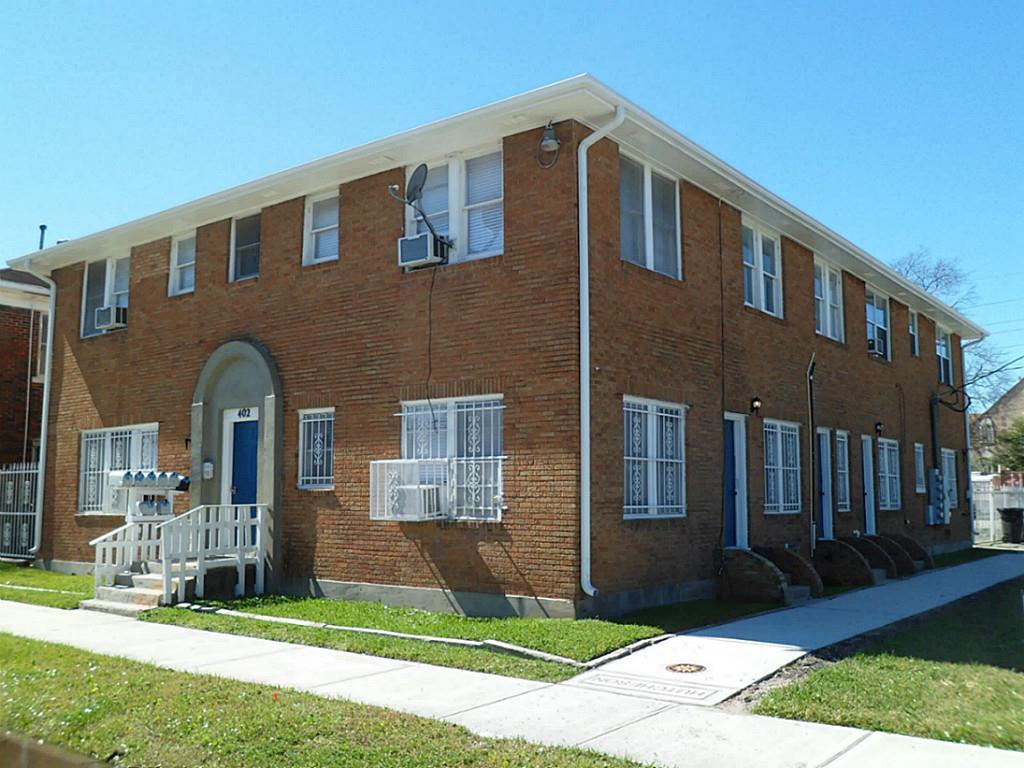 402 Hutcheson - 5